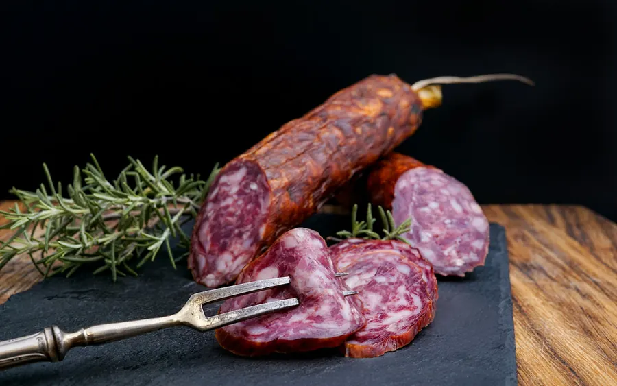 Embutidos y carne